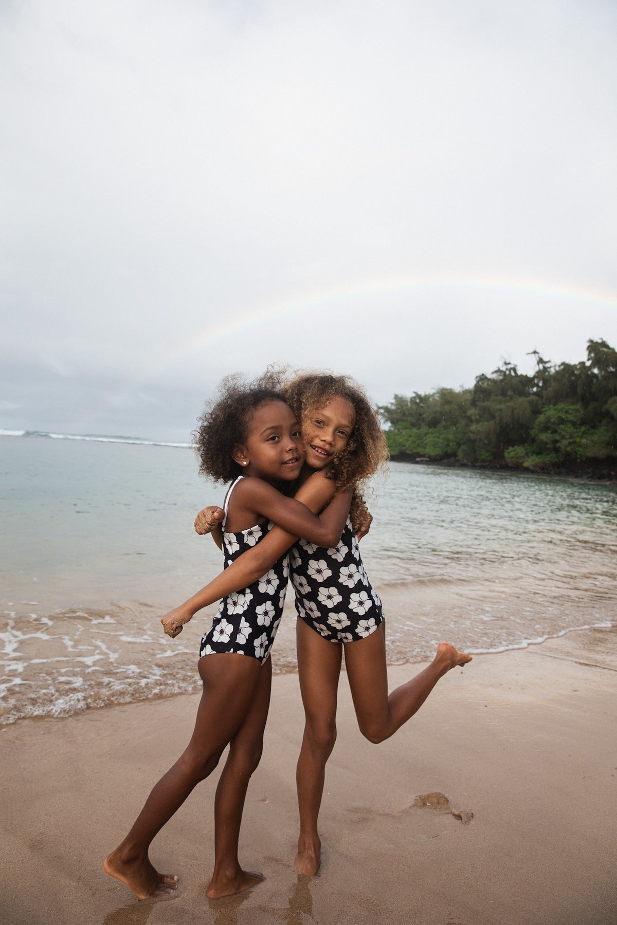 Girl's Strappy in Chocolate Shaka (Reversible Ilima Flower)