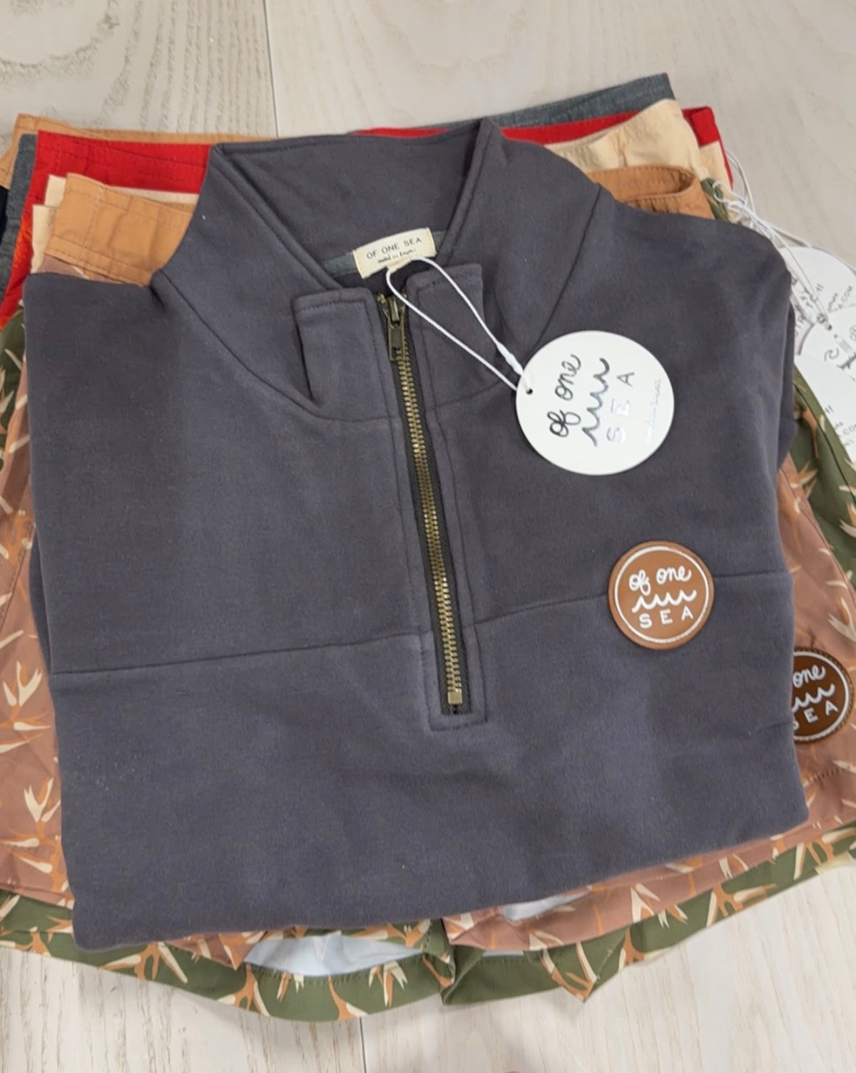 WAREHOUSE SALE BUNDLE- BOY SIZE 24/26 A
