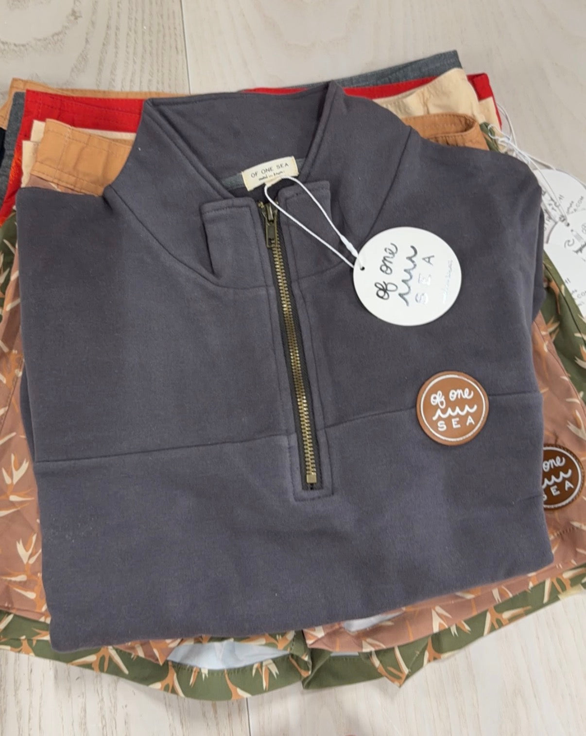 WAREHOUSE SALE BUNDLE- BOY SIZE 24/26 A