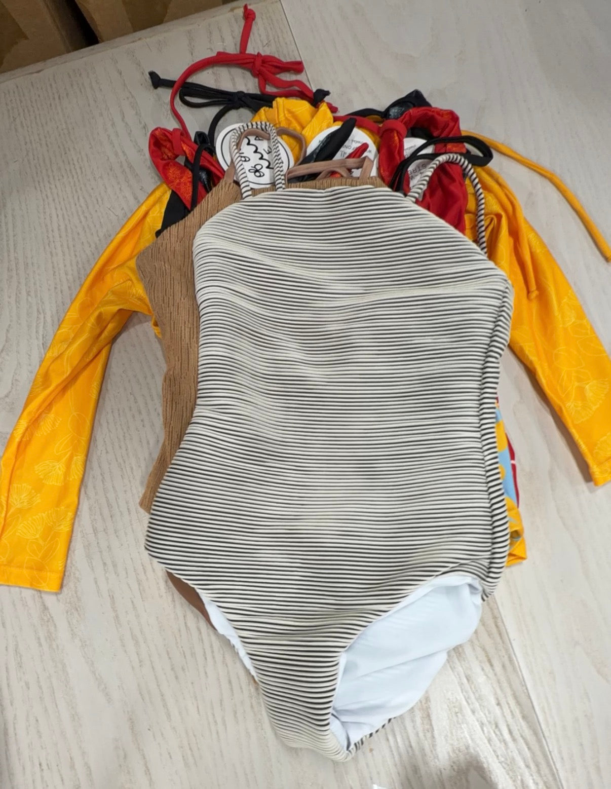 WAREHOUSE SALE BUNDLE- GIRL SIZE 5/6 C