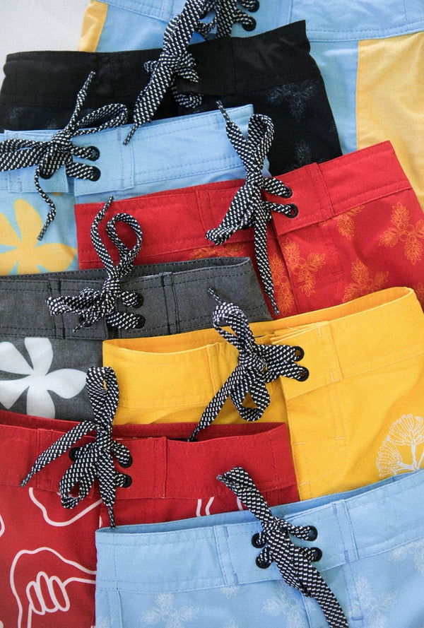 BOYS BOARDSHORT SHADOWS OF ARMADA