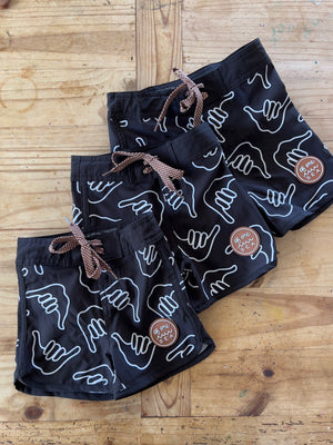 Kid’s Retro Boardshorts in Black Shaka