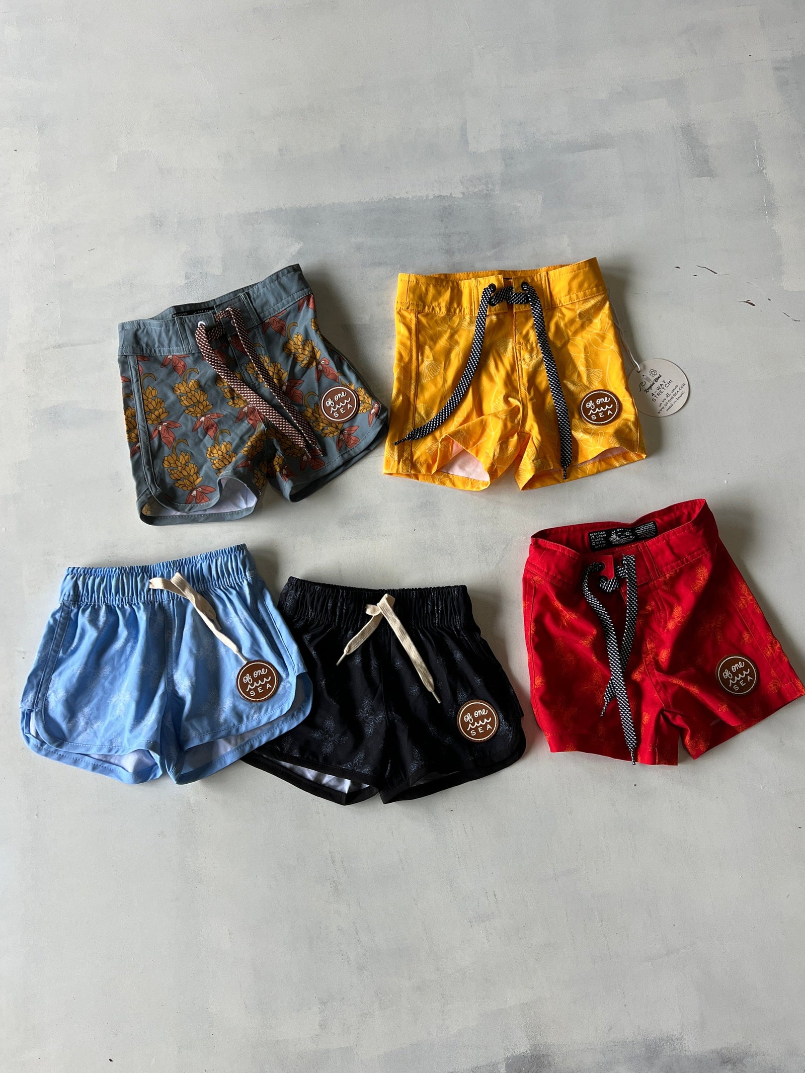 WAREHOUSE SALE BUNDLE- BOY SIZE 1/2 (2T) C