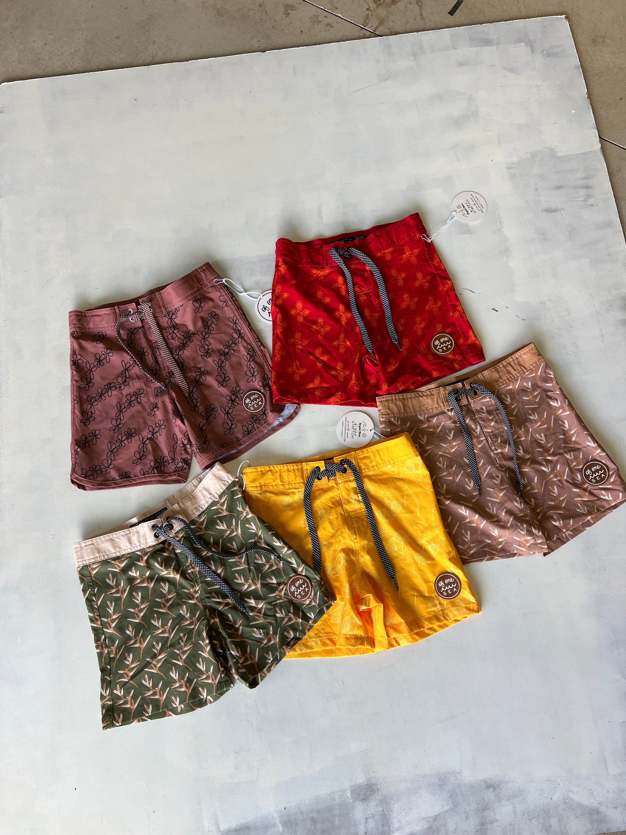 WAREHOUSE SALE BUNDLE- BOY SIZE 9/10 A