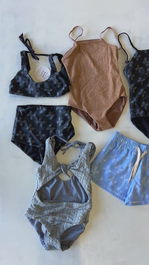WAREHOUSE SALE BUNDLE- GIRL SIZE 5/6 B
