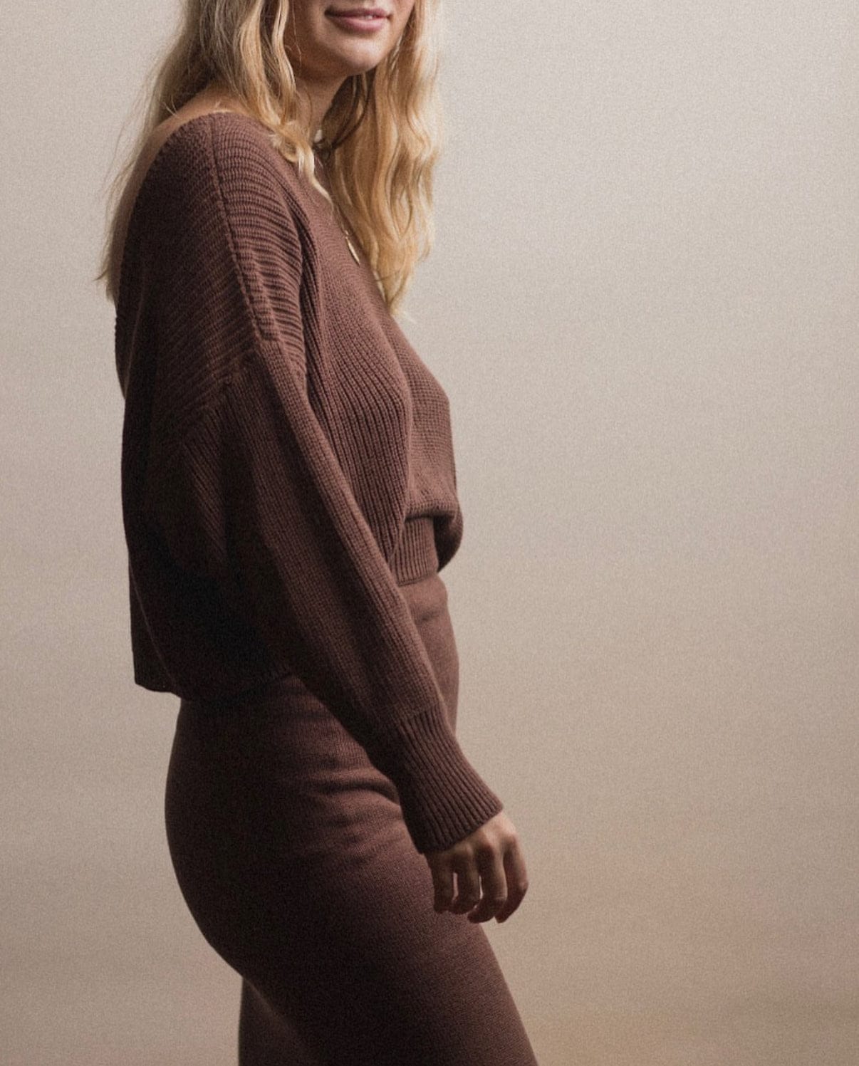 WOMEN’S Scoop Back Sweater | Cream