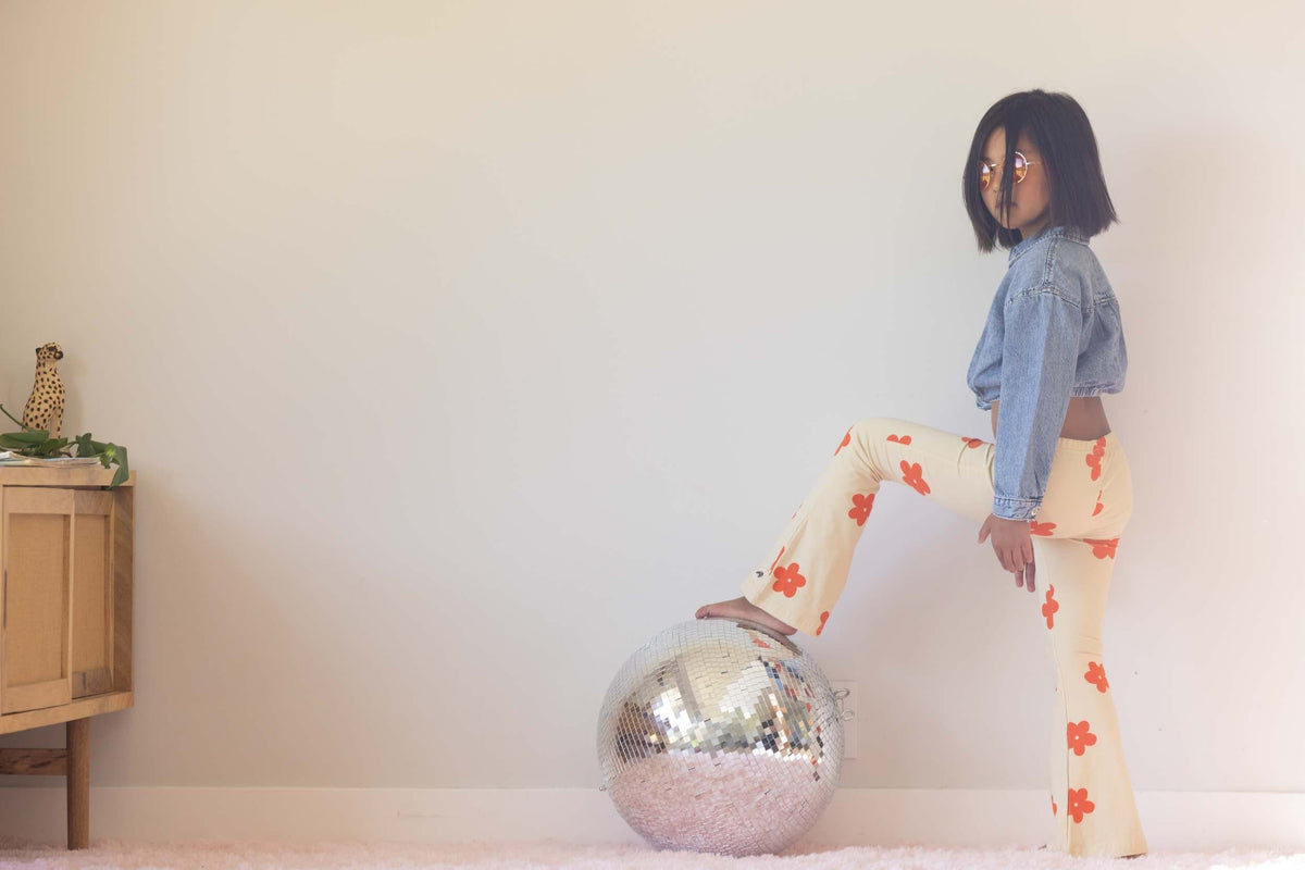 Flared Leggings in Retro Flower