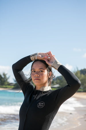 Adult Natural Rubber Wetsuit in Long Sleeve Top