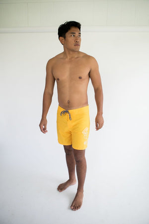 Men's Townshort in Embroidered Ohia Flower
