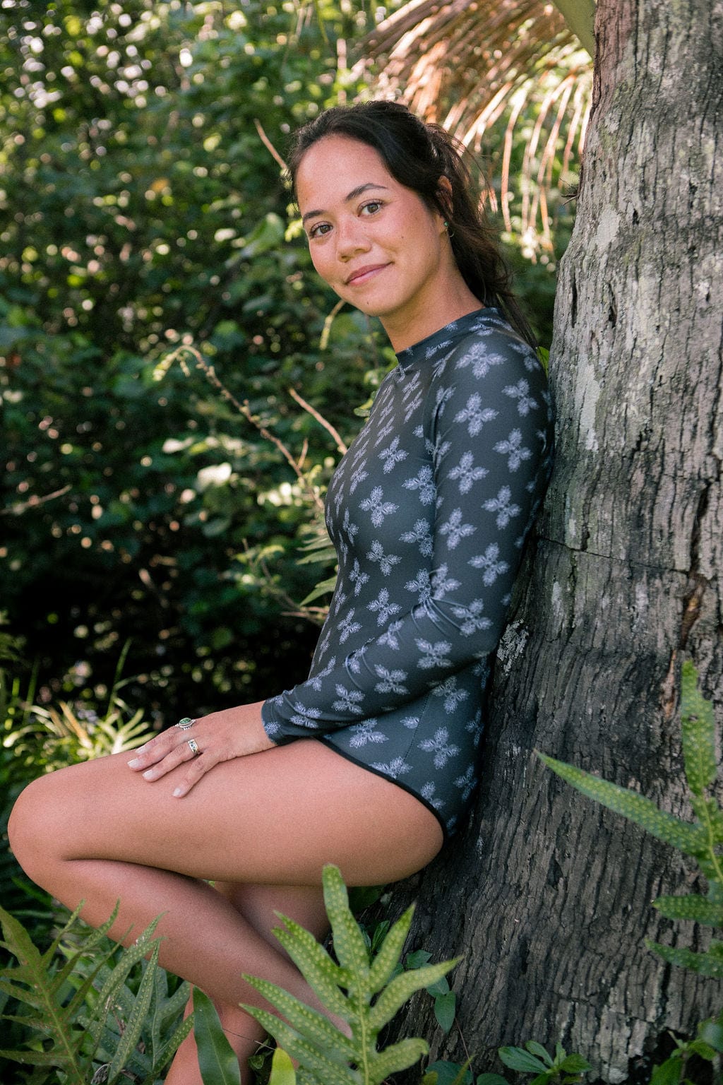 Women's Long Sleeve Zip Up in Black Breadfruit Bandana