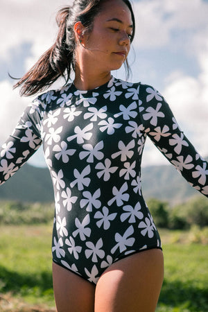 Women's Long Sleeve Zip Up in Black Plumeria