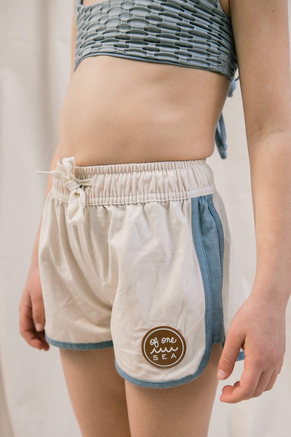 Kid’s Boardie Watershorts Shorts in Creme Clouds