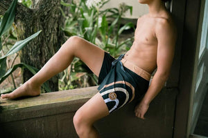 Kid’s Townshorts in Black Lava Rainbow Arches