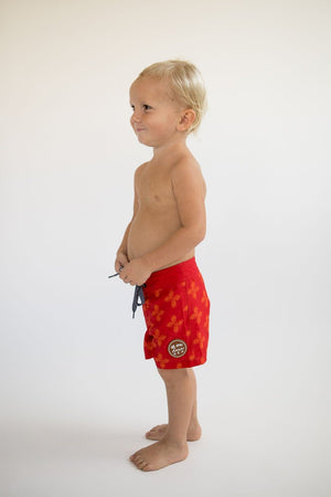 Kid’s Townshorts in Red Breadfruit Bandana