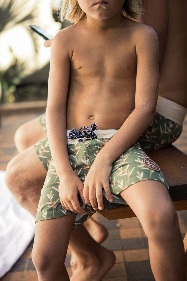 Kid's Townshorts in Torch Ginger Green Seagrass - OF ONE SEA