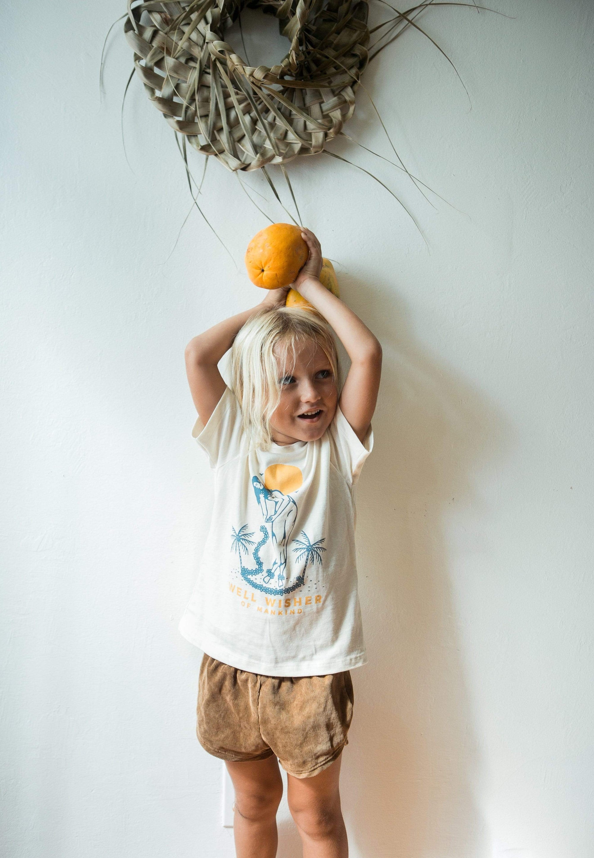 Kid’s Well Wisher Tee in Natural